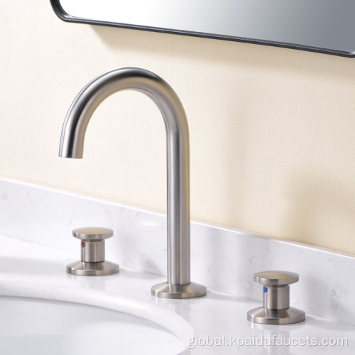 Brushed Nickel Basin Faucet Commercial Bathroom Washbasin Sink Tap Brushed Nickel Three-Hole Basin Faucet Supplier